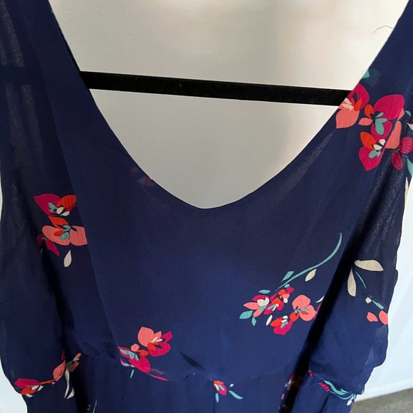 Plus Size Navy and Hot Pink Floral Dress - Picture 2 of 4